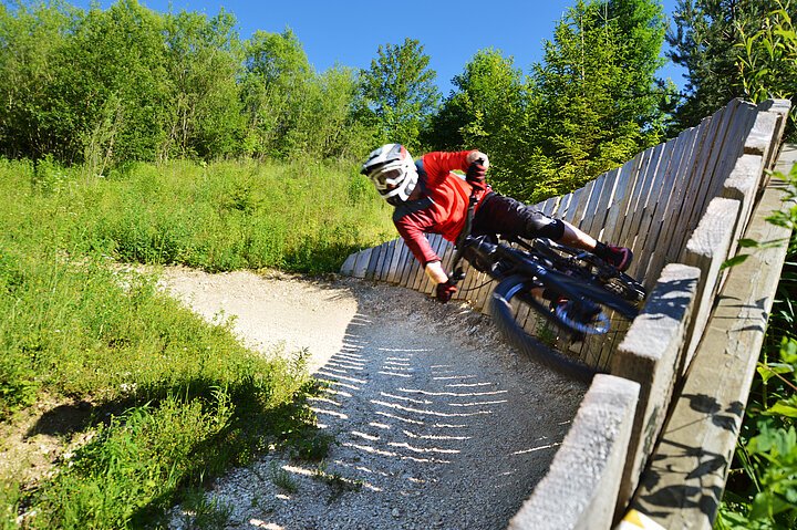 Blaustein-SWUTrail1-Donau-Fahrrad-JensBurkert