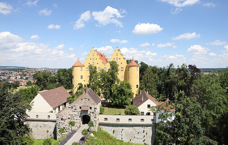 Erbach-Schloss2-Donau-Sehenswürdigkeit- ConnéVanD'Grachten