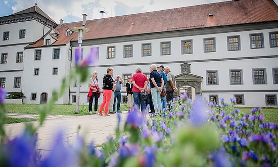 Meßkirch-Schlossführung2-Donau-Personen-MeliStraub