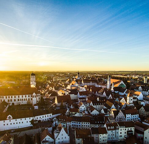 Dillingen-Luftaufnahme-Donau-JanKoenenStadtDillingenA.d.Donau