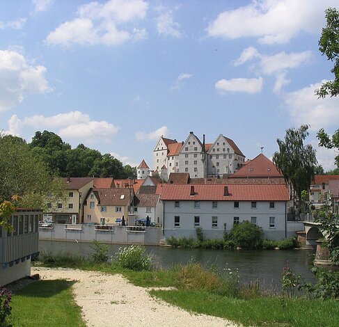 Scheer-Johannislaube-Donau-Landschaft-StadtScheer